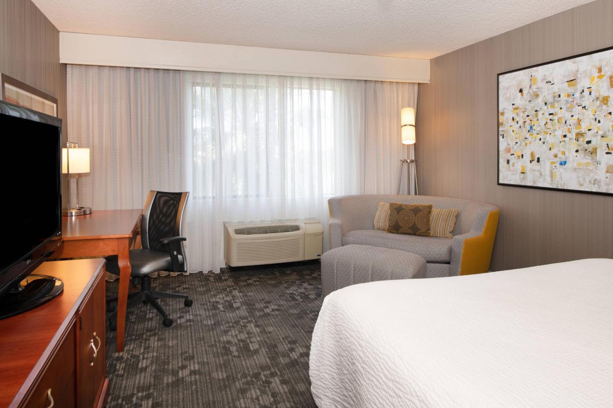 คอร์ตยาร์ด นวร์ก ซิลิคอน แวลเลย์ Hotel ภายนอก รูปภาพ
