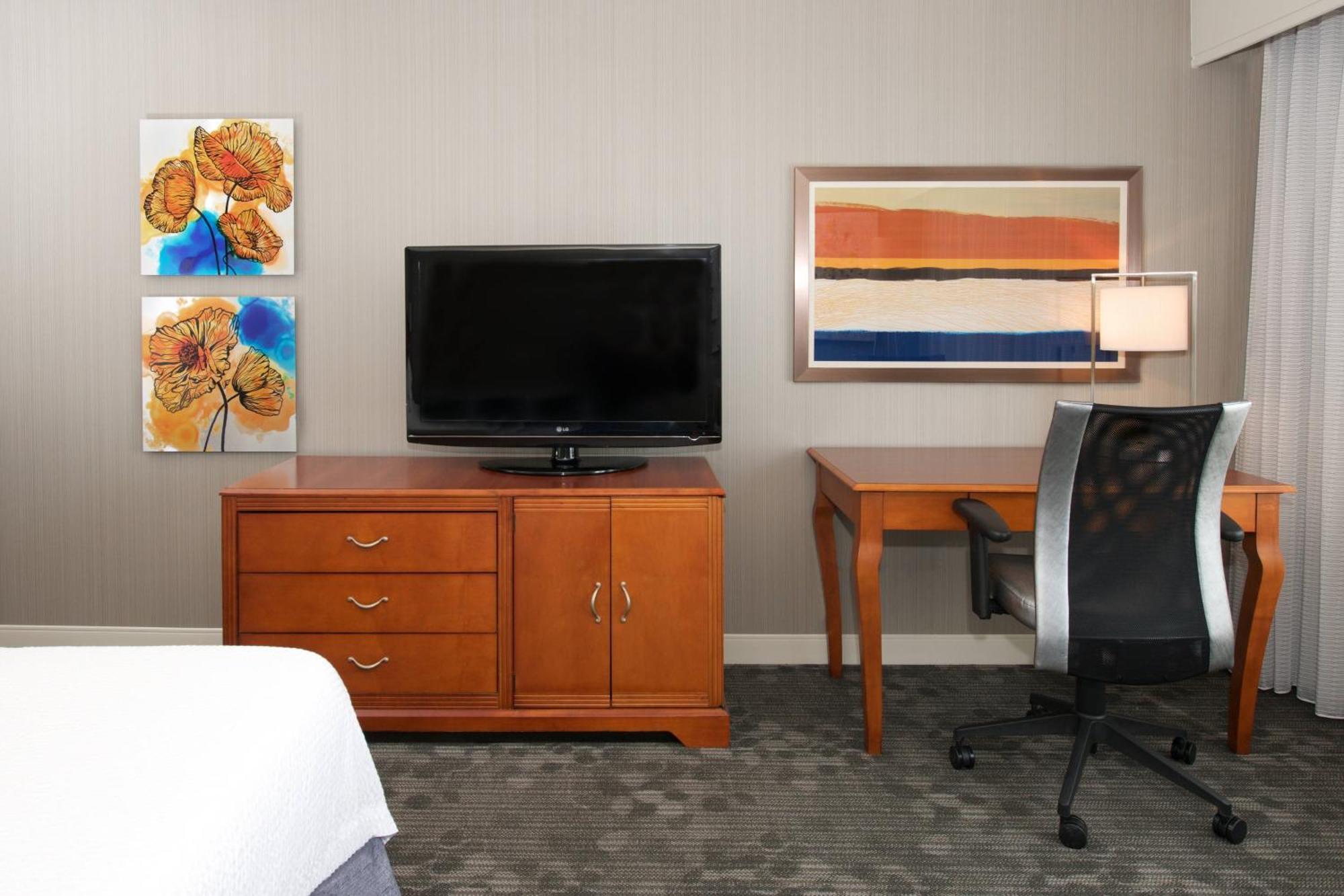 คอร์ตยาร์ด นวร์ก ซิลิคอน แวลเลย์ Hotel ภายนอก รูปภาพ