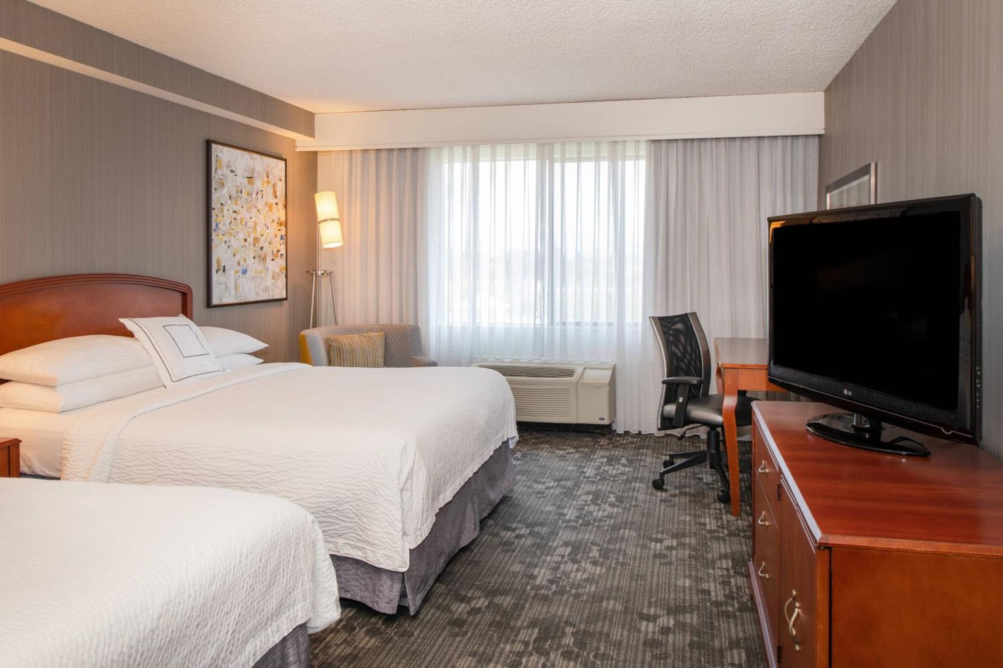 คอร์ตยาร์ด นวร์ก ซิลิคอน แวลเลย์ Hotel ภายนอก รูปภาพ