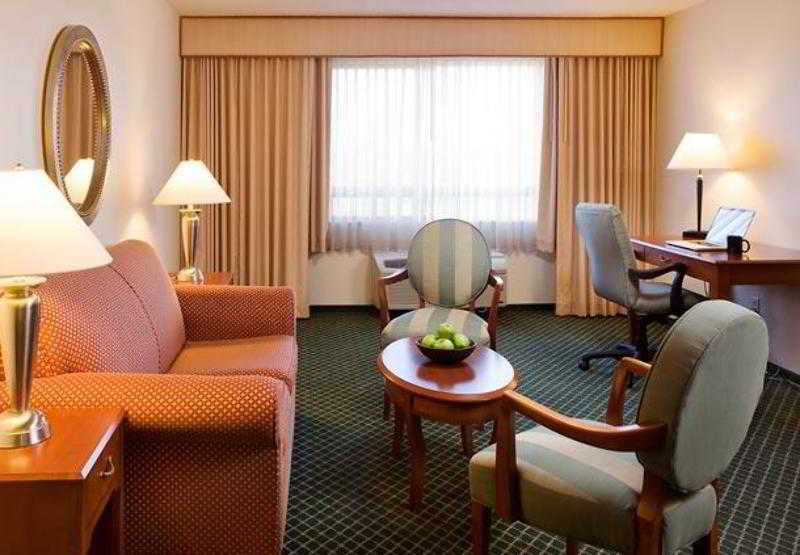 คอร์ตยาร์ด นวร์ก ซิลิคอน แวลเลย์ Hotel ภายนอก รูปภาพ